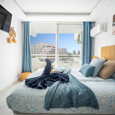 Stylish With Ocean View And Pool, Ponderosa, 322 Costa Adeje (Tenerife)
