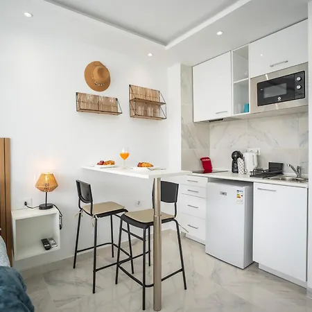 Stylish With Ocean View And Pool, Ponderosa Apartment Costa Adeje (Tenerife)